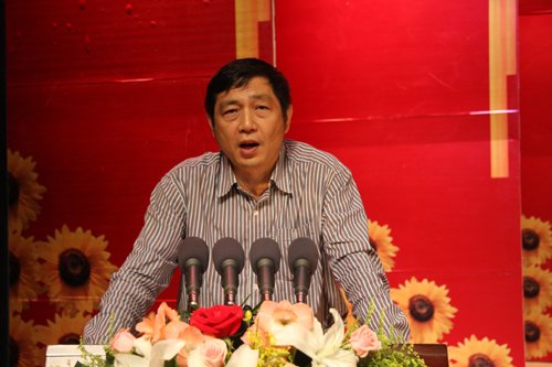 水生所宋立荣研究员被评为中科院优秀共