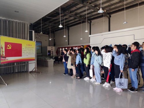 陈金梅 刘双元 图
