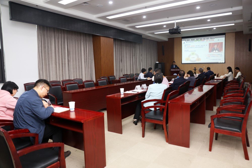 水生所举行抢占科技制高点重点工作落实