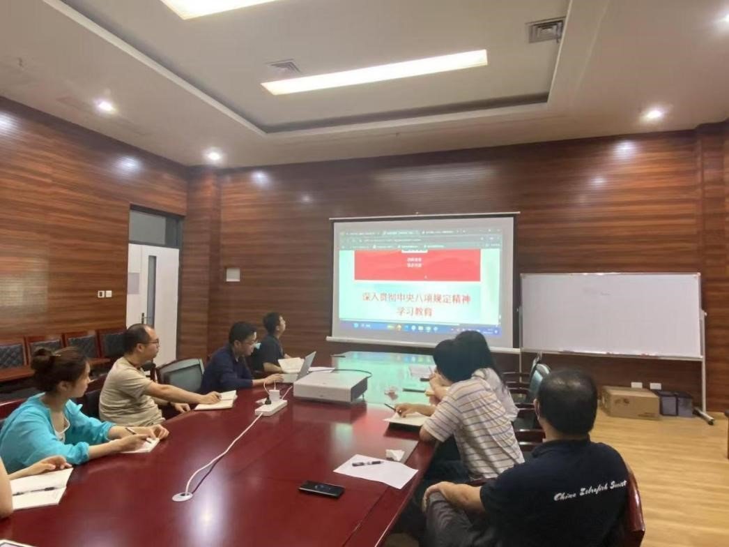 水生所细胞工程育种研究室第二党支部开