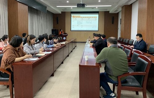 第二党支部联合召开组织生活会