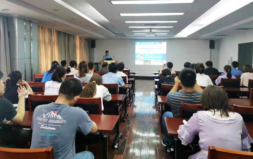 水生所举办第13期青年学术沙龙