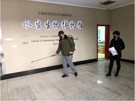 闭馆期间水生生物博物馆设备和标本均处