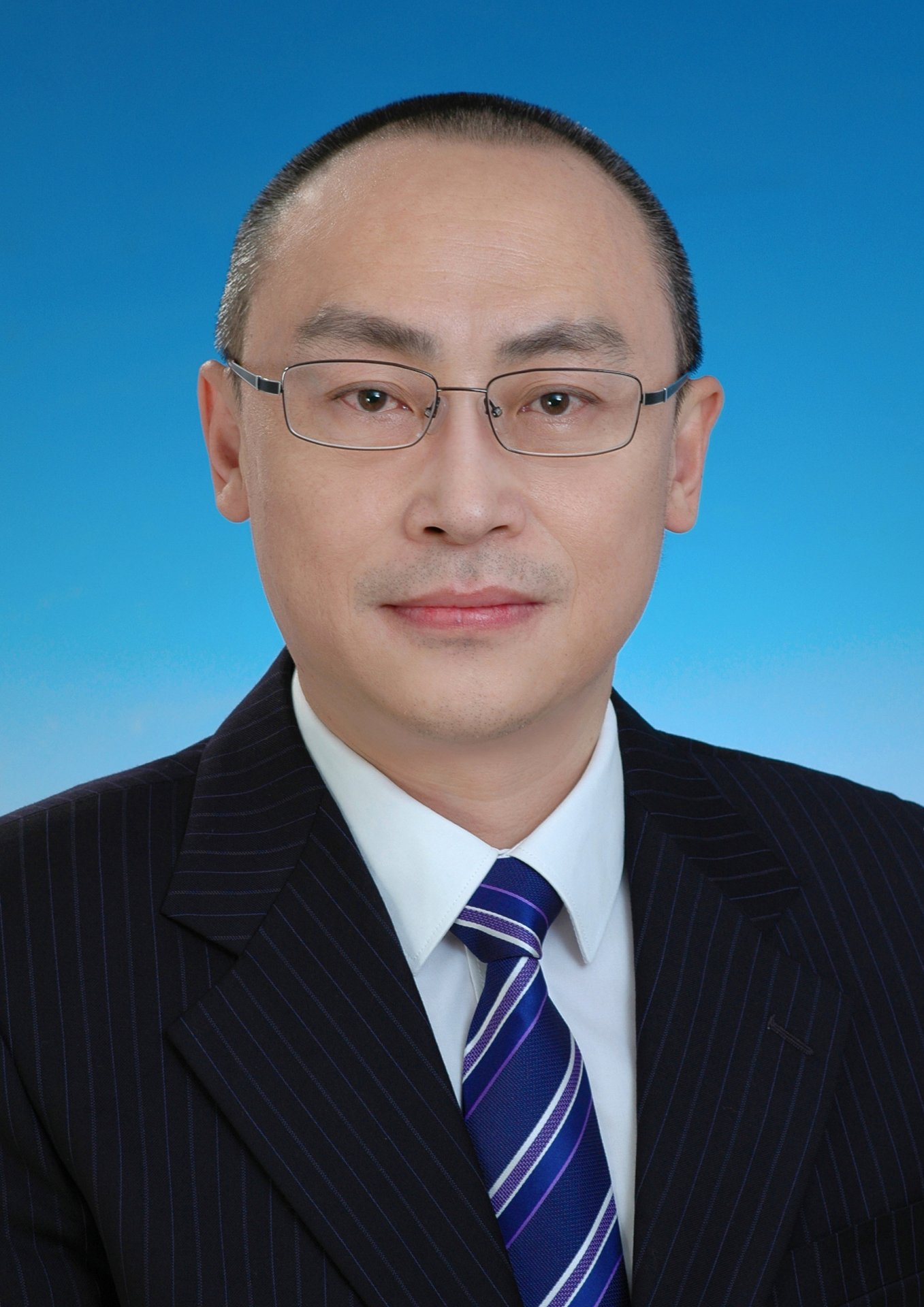 纪委书记 梁 琼 继续浏览