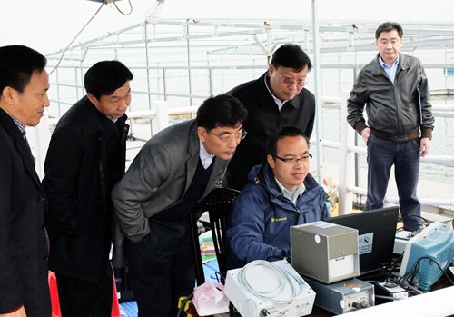 湖北省副省长曹广晶调研天鹅洲白鱀豚保