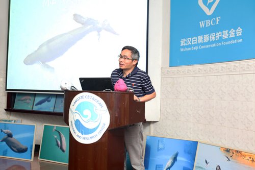 鲸类保护生物学学科组
