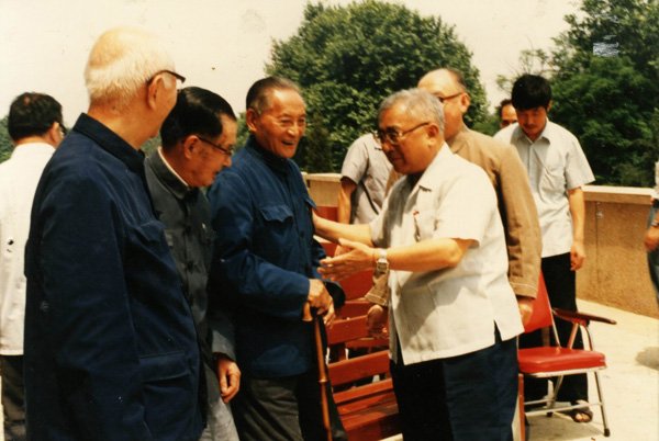 需要原文时请核对应栏目发布页
