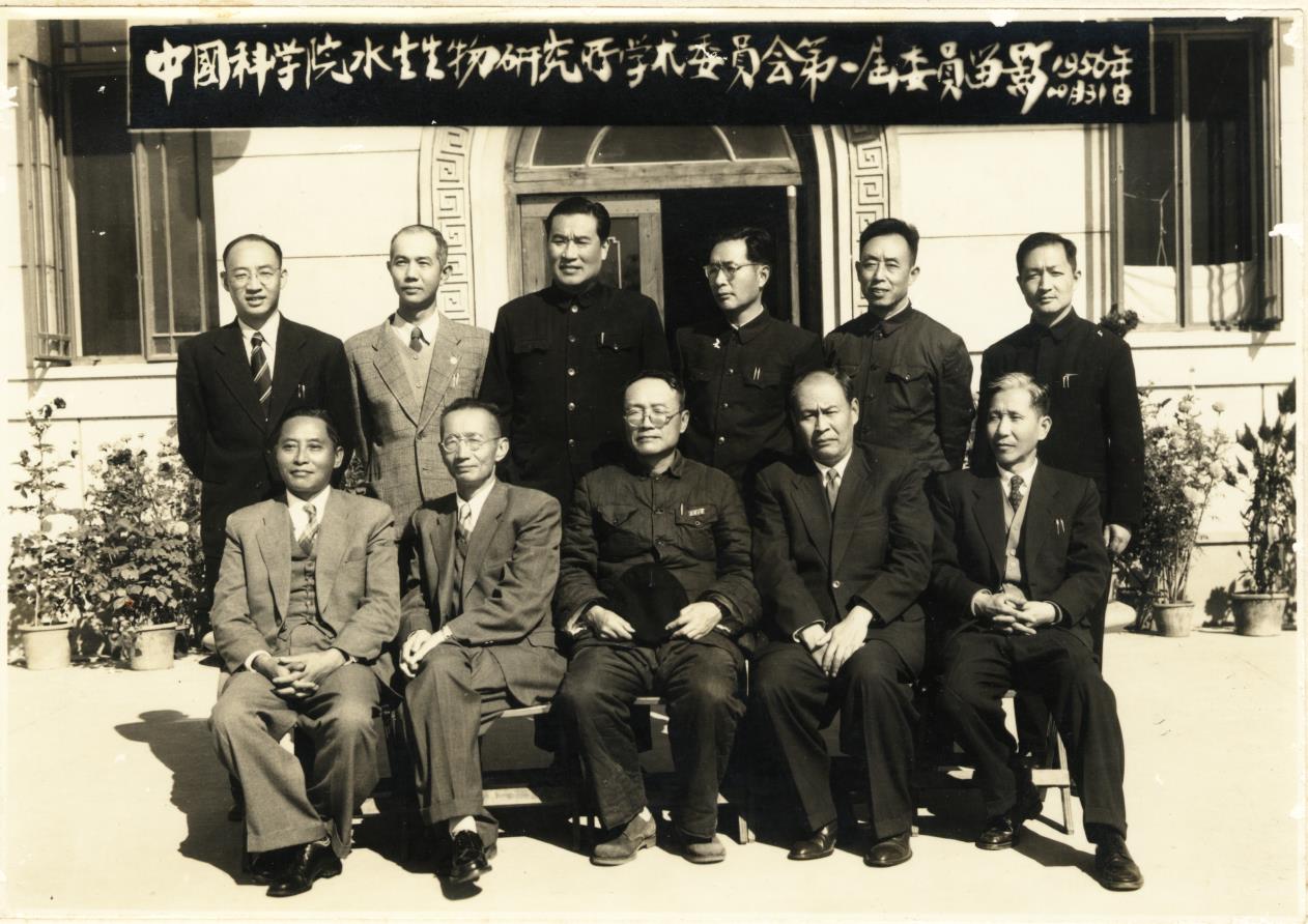 倪达书主持在浙江省吴兴县菱湖镇建立了