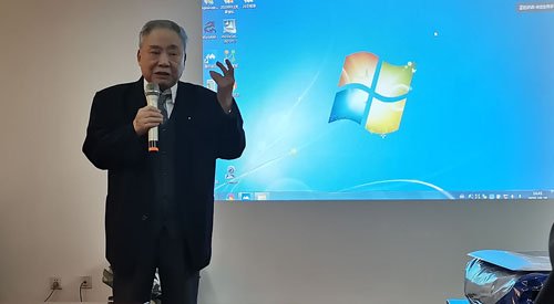 鱼水缘共谱九十华章 江湖情续写世纪辉