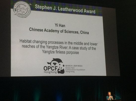 水生所鲸类保护生物学学科组王丁研究员