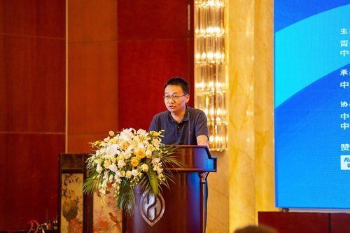 第二届青年生命科学论坛在武汉举行