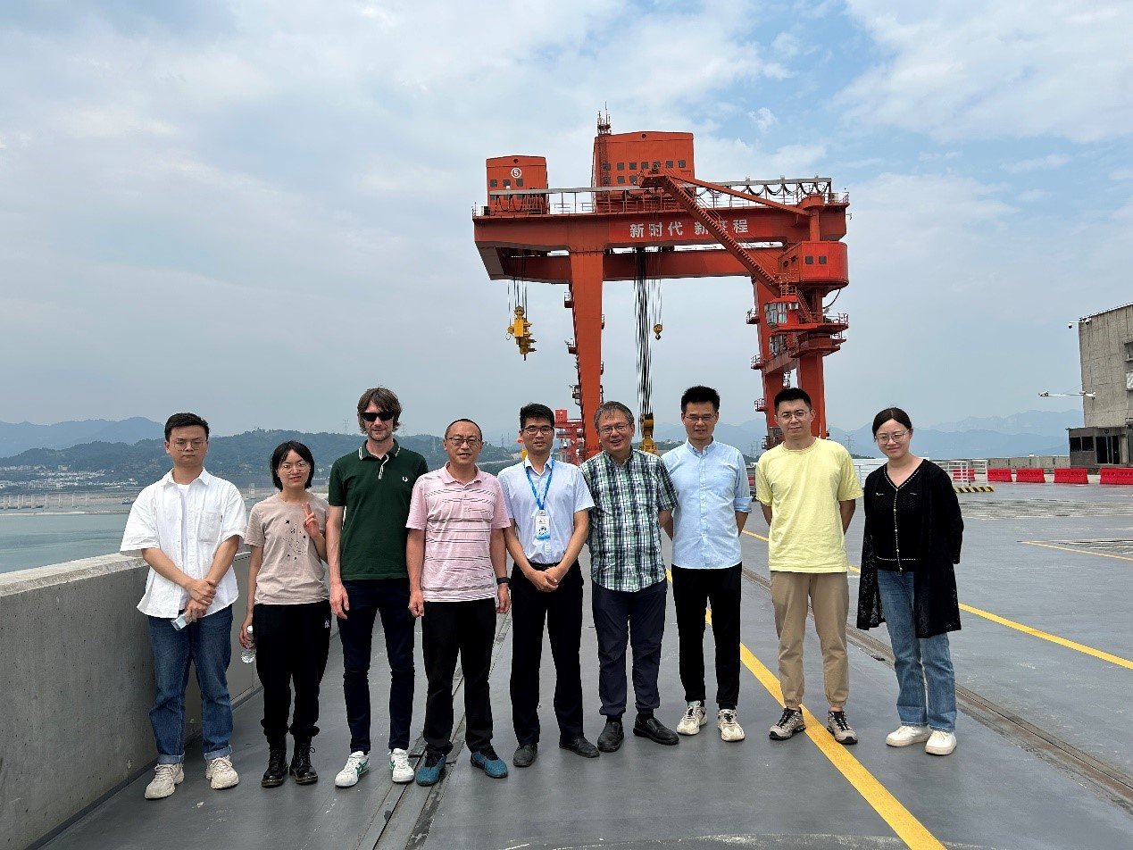 英国利兹大学Lee Brown教授到