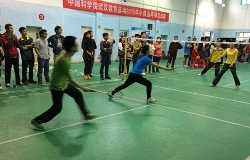 作者：胡红玲,李斯婷